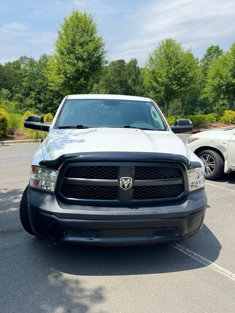 Ram 1500 Classic Tradesman Quad Cab (2022) - Gasoline